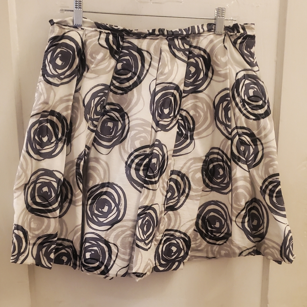 Great skirt